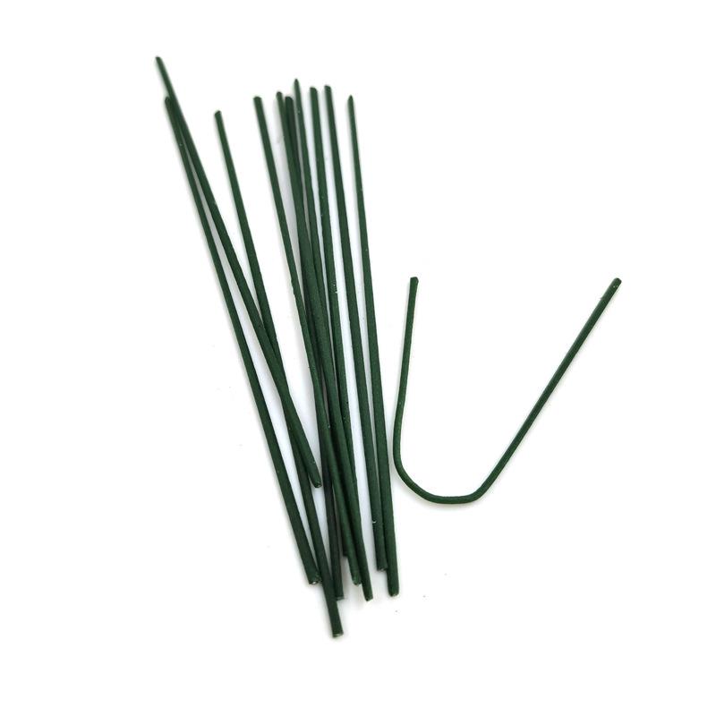 Steli Floreali Spessi 2 mm: Rami di fiori simulati da 15-40 cm per composizioni natalizie
