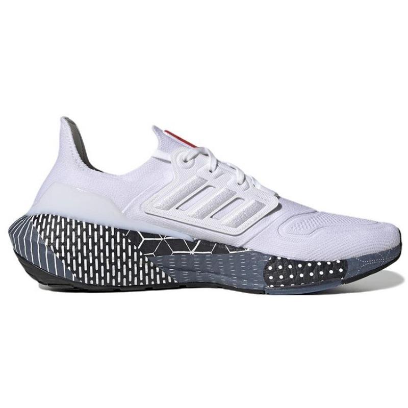 adidas UltraBoost 22 GW6912