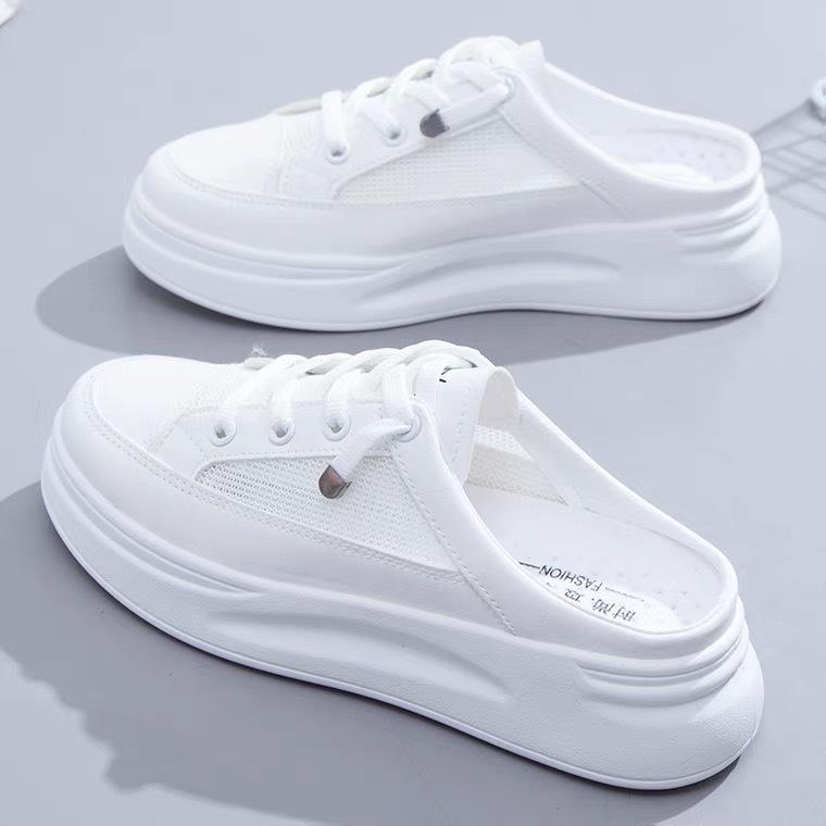 Little white shoes women's 2025 new summer versatile one-pedal outer wear fashionable, comfortable and wear-resistant niche women's shoes