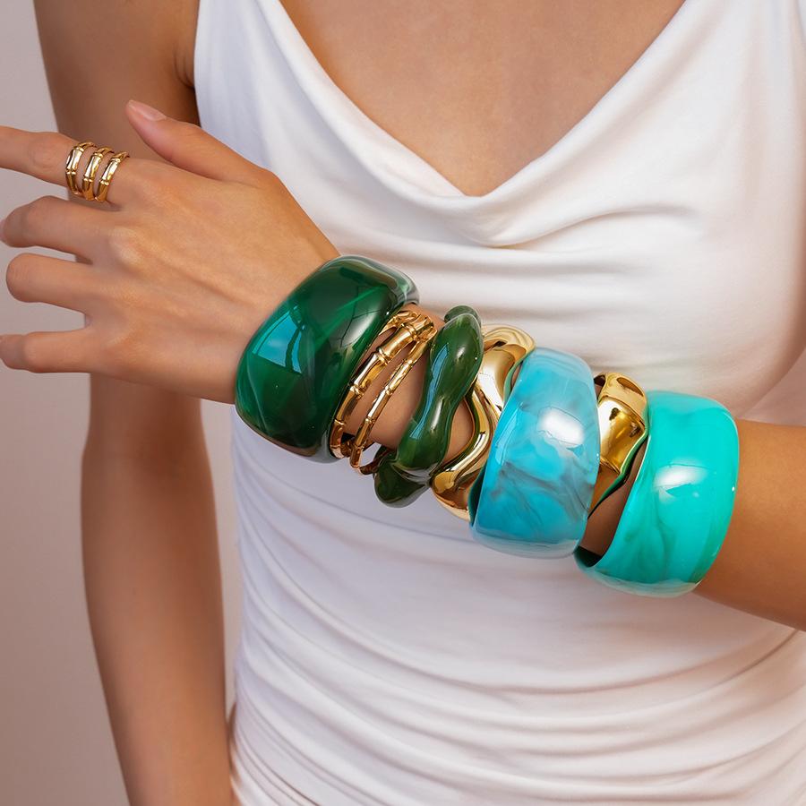 DIEZI 7 Style Fashion Irregular Geometric Resin Bangles Vintage Punk CCB Gold Color Bracelet Bangle For Women Men Gift Jewelry