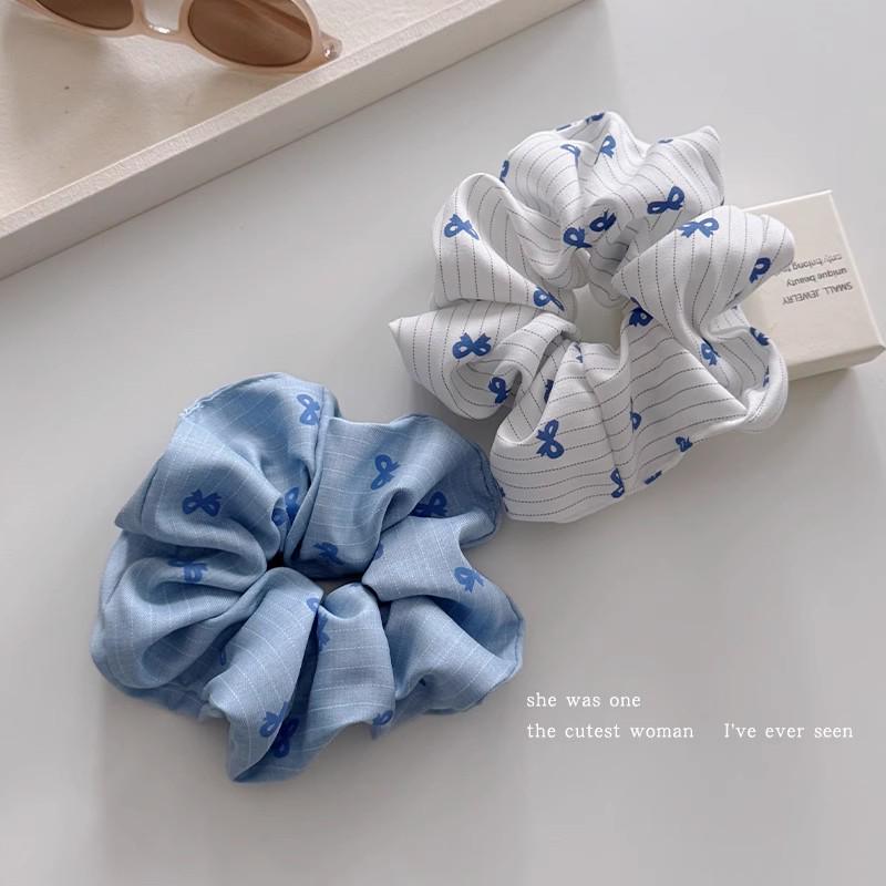 Women's High Elasticity Striped Bow Scrunchie - Durable and Versatile Hair Accessory.