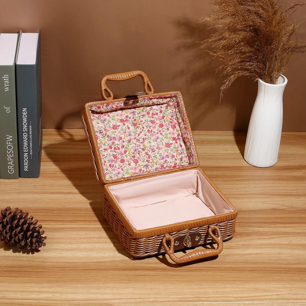 Handmade Wicker Suitcase Portable Dust-proof Round Picnic Basket Large Capacity Anti-impact Rattan Woven Luggage Box for Home