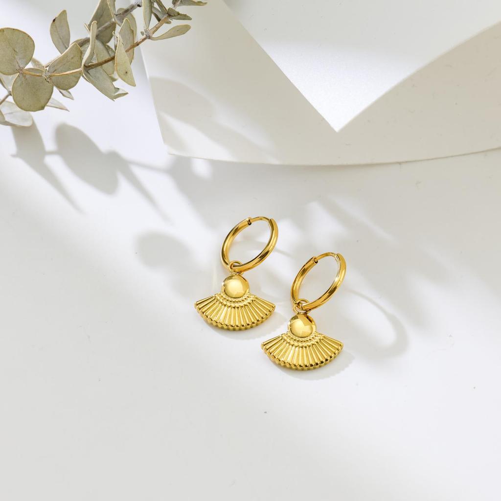 Fashion Personalized Design Fan Earrings Femininity Popular Simple Titanium Steel Earrings Do Not Fade Versatile