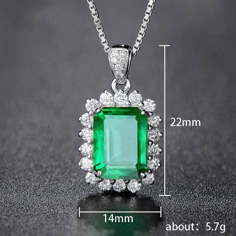 2026 New Square Zircon Women's Necklace Green Crystal Pendant Anniversary Party Accessories Box Chain Zircon Gifts