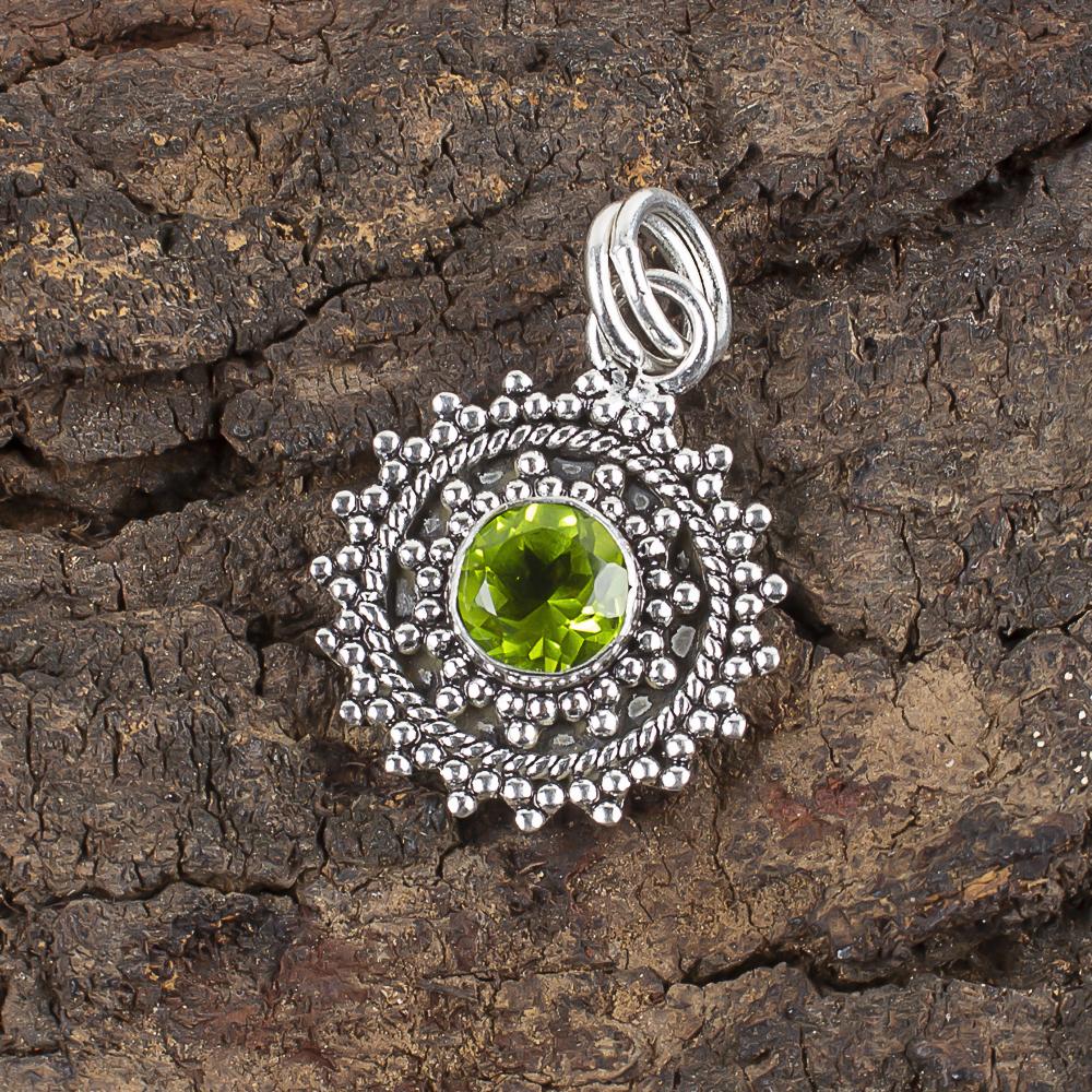 Bijoux en Péridot, Bijoux en Argent Sterling Massif 925, Magnifique Pendentif Péridot Fait Main, Pendentif pour Femme pour Cadeau