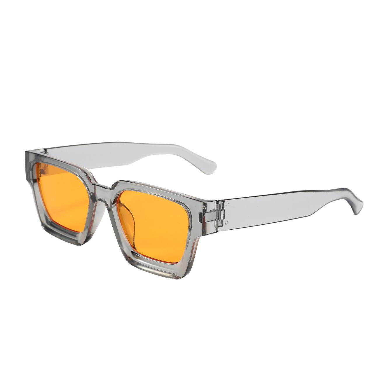 

Classic Retro Men s Outdoor Driving Sunglasses Fashion Women s Small Framed Square Sunscreen Eyeglasses UV400 Gafas De Sol 1PC