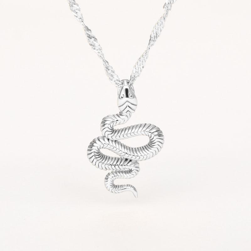 

Elegant Gold And Silver Alloy Snake Pendant Necklace For Women Fashion Accessory срібний