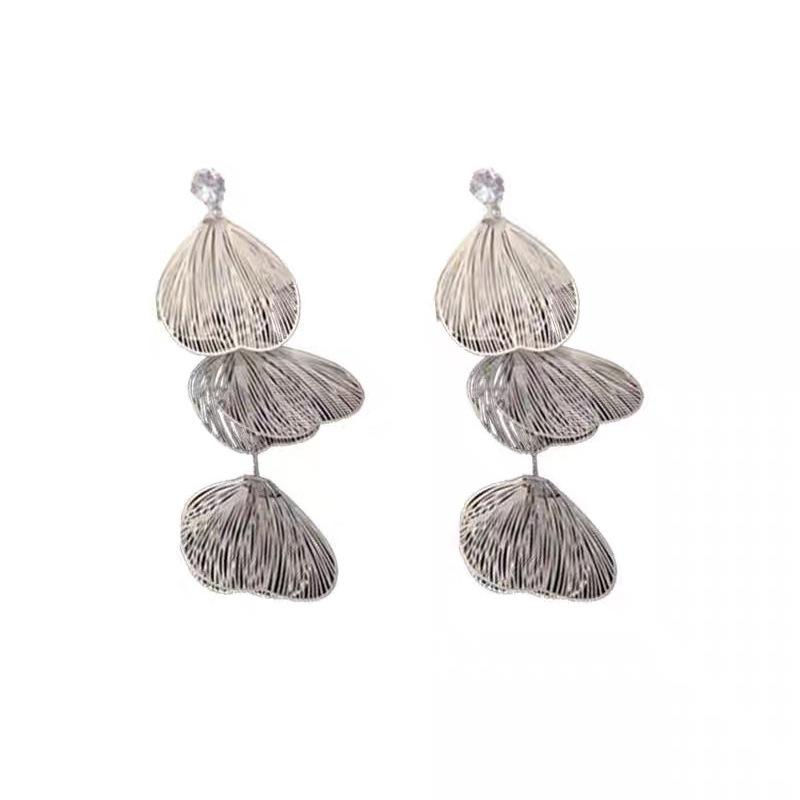 Mosquito Coil Disc Ear Clips~ Silver Flower Fringed Earrings, Exaggerated High-end Sense, Light Luxury, Unique Earrings,earrings Without Earholes