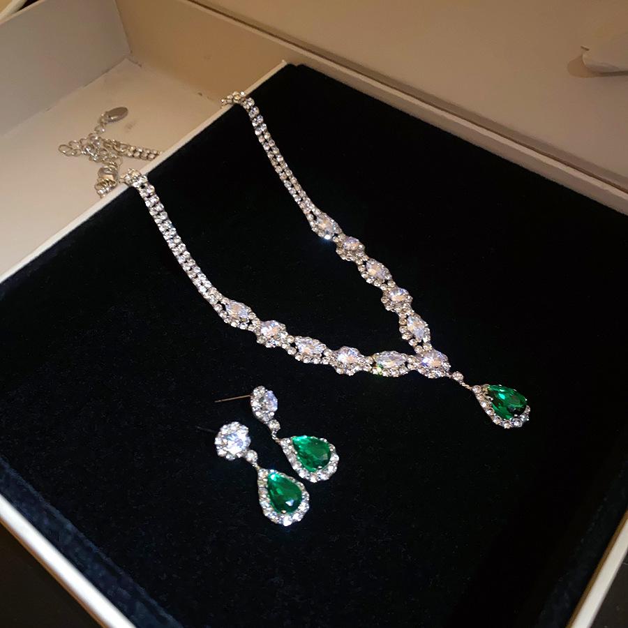 Crystal Tears Silver Necklace with Zircon Water Drop Pendant - Elegant Fashion Clavicle Chain