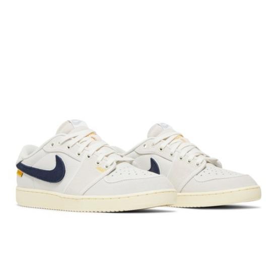 

Air Jordan Union LA x Air Jordan 1 KO Low Sail Muslin DZ4864-100 Белый EU 36 серый