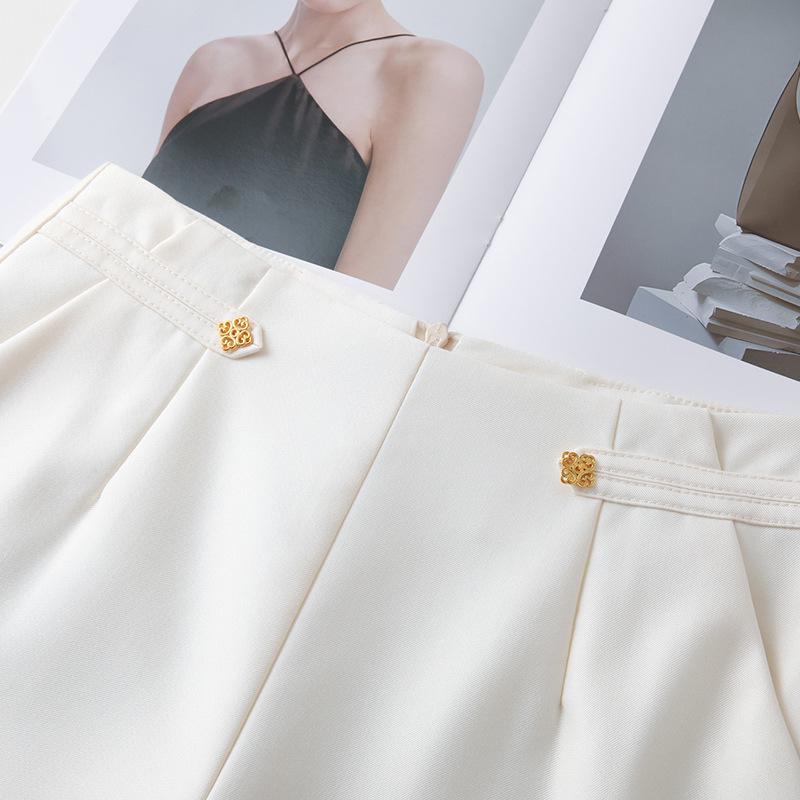 Women's Wide-Leg A-Line High-Waisted White Suit Shorts - Spring 2025 Collection