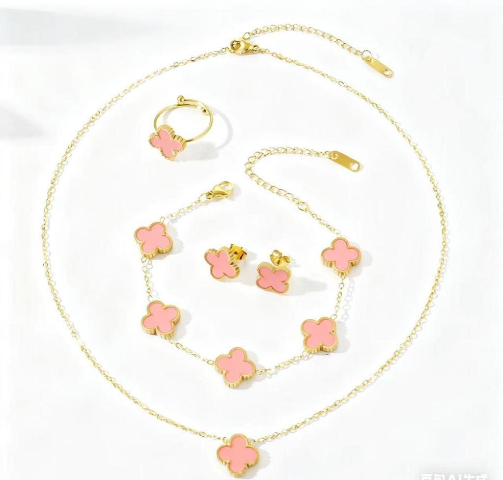 13mm Vierblättriges Kleeblatt Titanstahl Schmuckset: 18K Armband, Halskette, Ohrringe