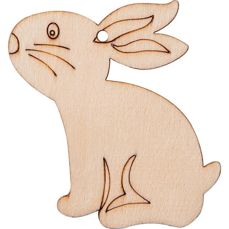 Handbemalte Ostereier-Anhänger aus Holz zur Kindergartendekoration.