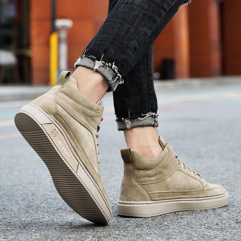 Fashion Winter Snow Boots Retro Desert Boots Men Shoes High Top Sneakers Casual Shoes Fashion Men Plush Warm High Quality Cowboy Boots