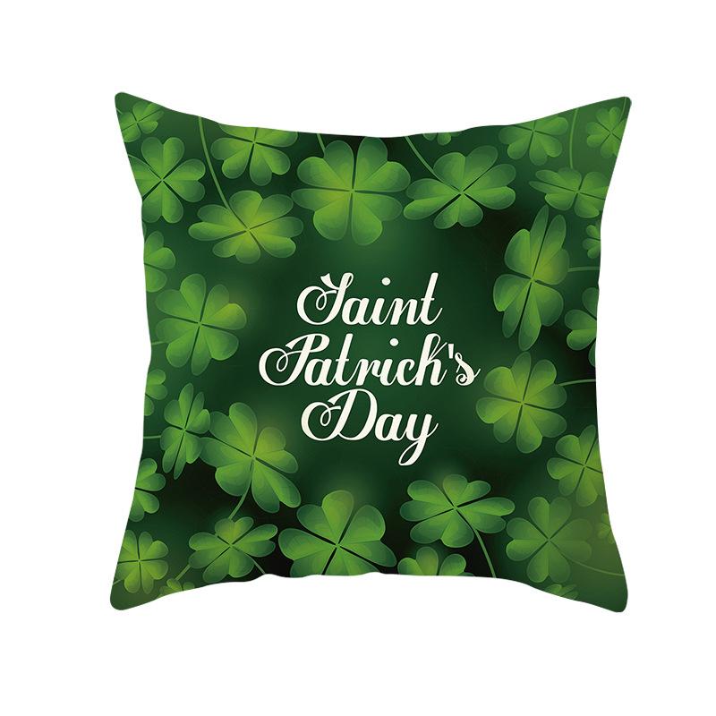 Home St. Patrick's Day Green Peach Velvet Cushion Cover National Day Four-Leaf Clover Cushion Cover