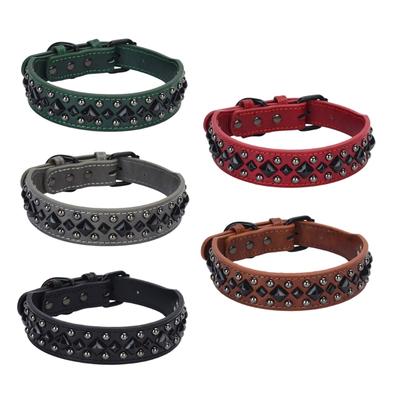Leather Styles Pet Neckband Soft Comfortable Collar Dog Regulable Rivets Collar for Comfortable Wear