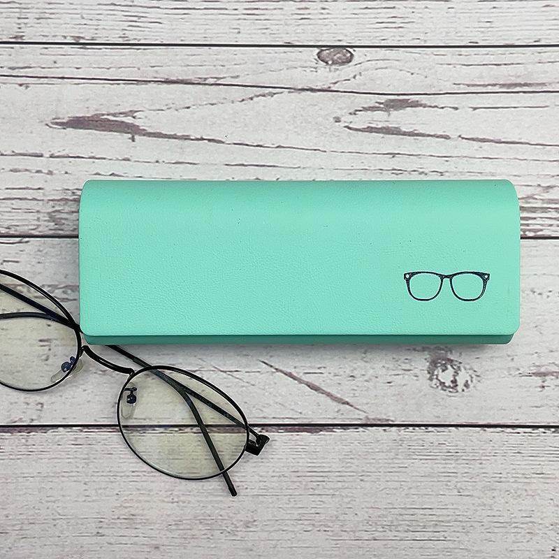 Vintage Leather Eyeglasses Case Handmade Retro Sunglasses Holder Durable Stylish Perfect Gift for Men Women Glasses