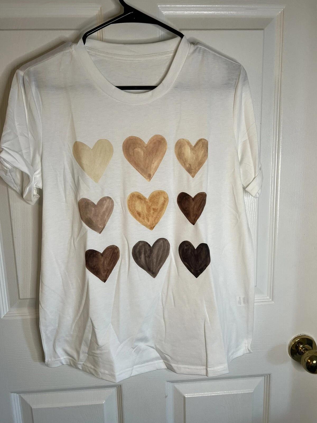 Women’s White Short Sleeve Heart Graphic T-shirt Size Small NWOT L
