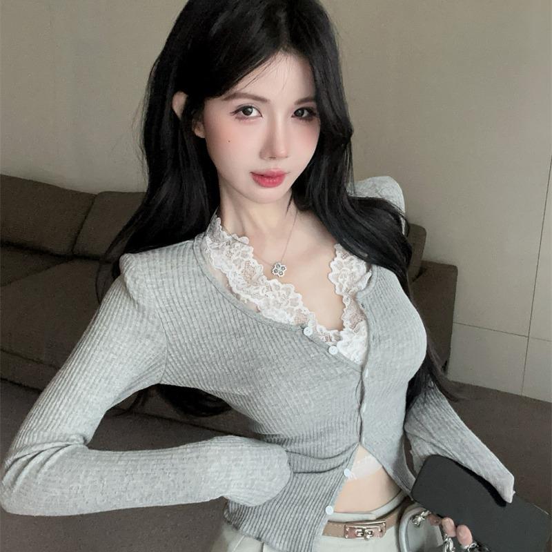 Cotton pit strip + lace, French pure desire style Spice Girl V-neck long-sleeved cardigan with lace stacked inside two-piece set