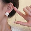 Elegante und dezent funkelnde Zuckerwürfel-Perlenohrringe für Damen, die einen luxuriösen Ausstrahlen