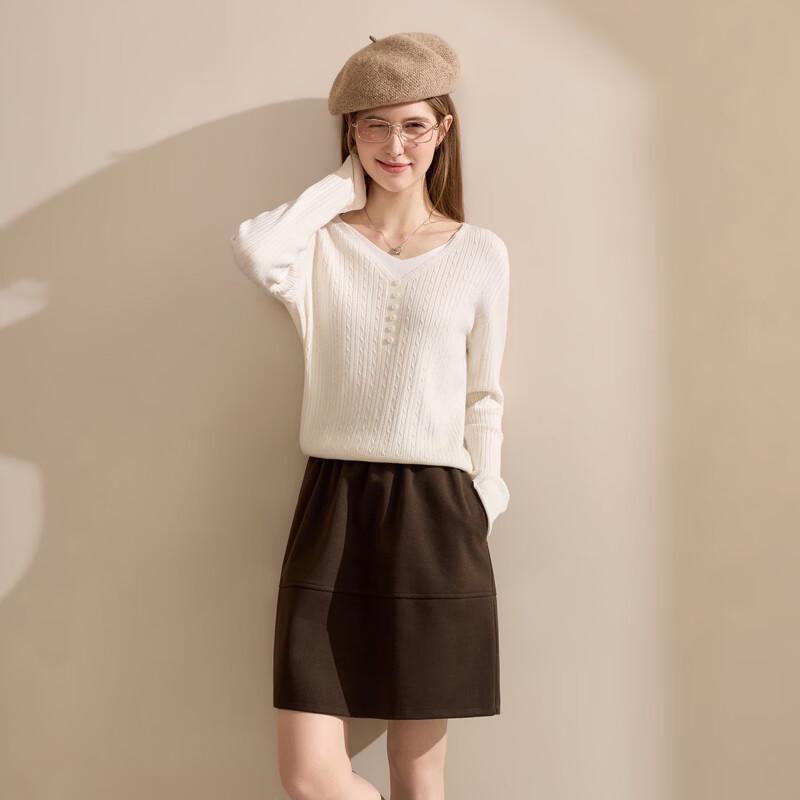Betu Women's V-Neck Color-Block Knit Sweater