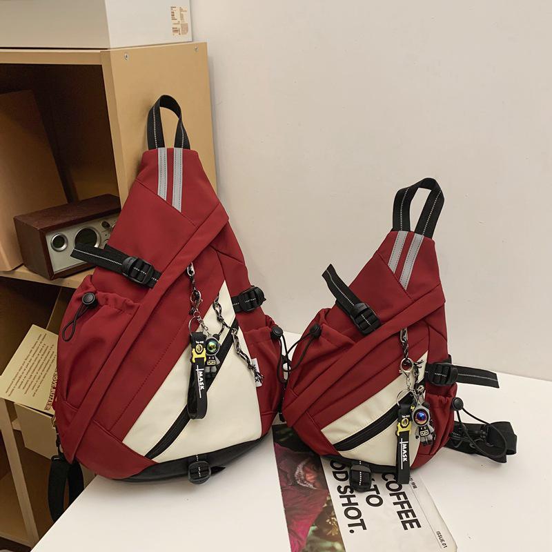 

Стильный рюкзак большой вместимости в стиле колор-блок - Легкий, многофункциональный и повседневный школьный рюкзак через плечо или кроссбоди. Single Bag