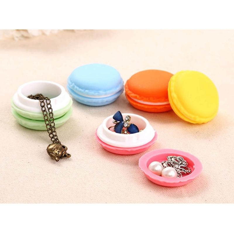 18 Stück Kompakte Macaron Schmuckhalter Aufbewahrungsbox Macaron Schmuckschatulle Kunststoffmaterial Ideal für Reisen und Heimgebrauch