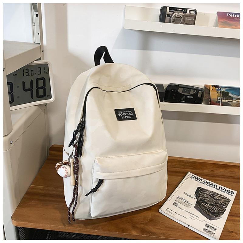 Simple and Versatile Backpack On Campus  High School Students' Large Capacity Leisure  Light Shoulders for Men and Women.