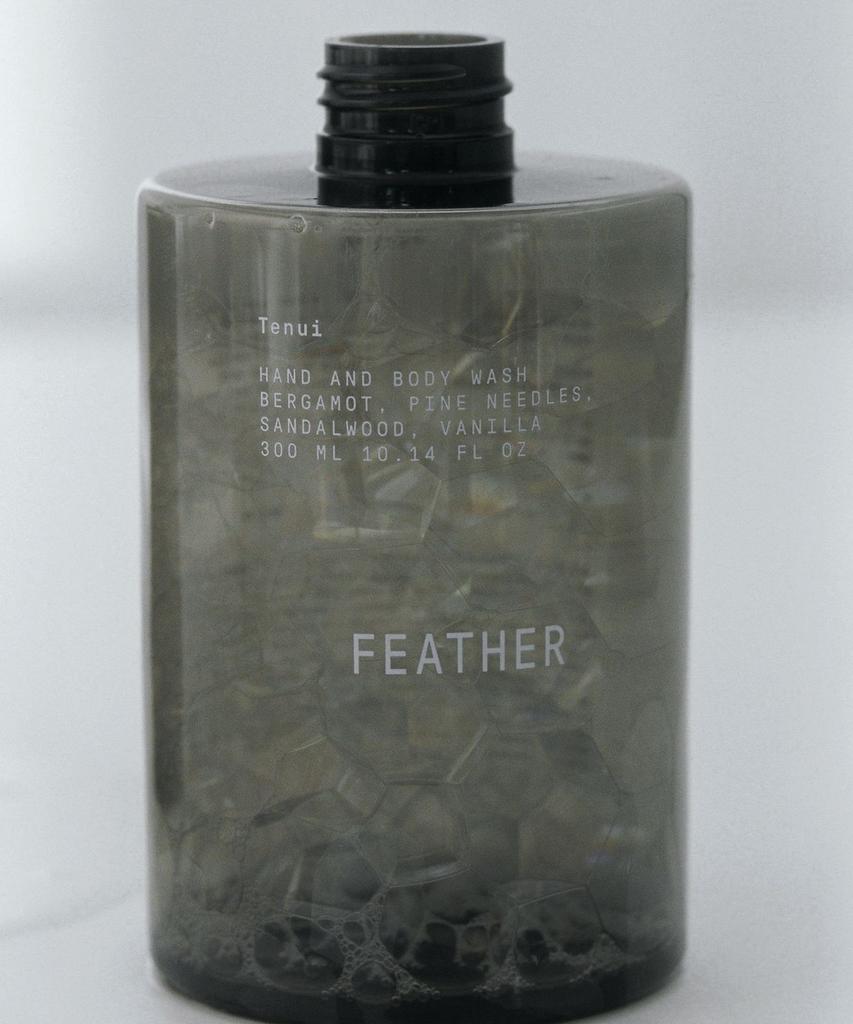 Hand and Body Wash Feather 300ml