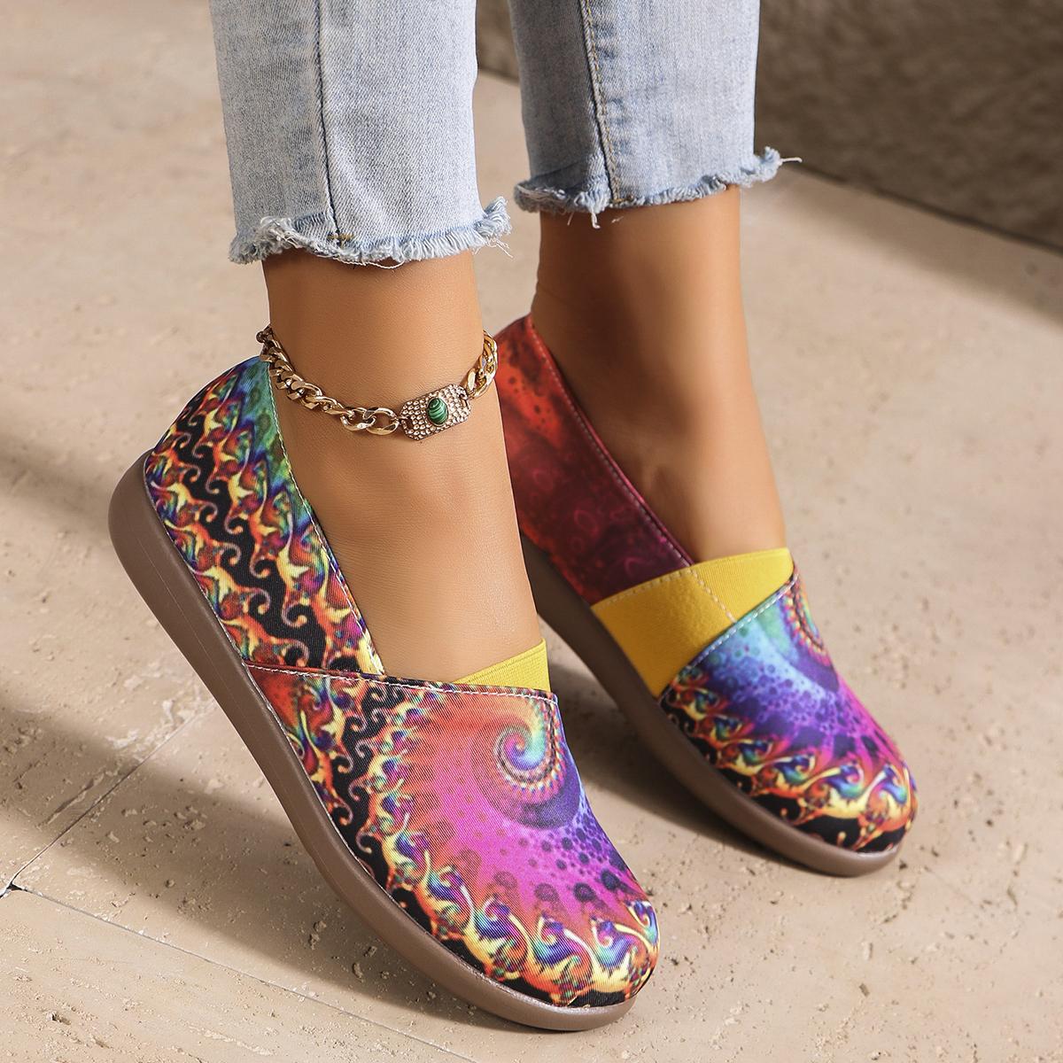 Модные женские кроссовки — фото 6