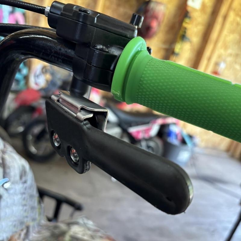 Extensie Manetă Accelerație Reglabilă Acoperită cu Cauciuc, Ameliorator Mânere Accelerație, Upgrade-uri pentru Majoritatea Modelelor ATV Motociclete & UTV