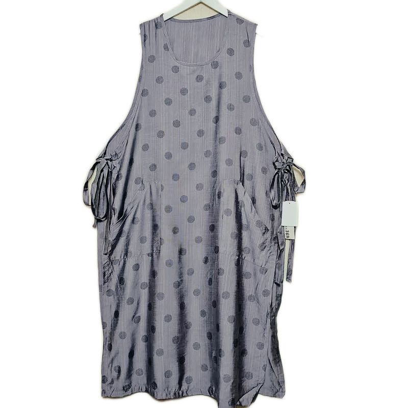 

Внешняя торговля Чистый Оригинал Хвост Товары Горошек Без рукавов Костюм из двух частей Уличное платье Женщины Чувство дизайна Ниша Артистичный Праздный стиль Gray wave point All yards