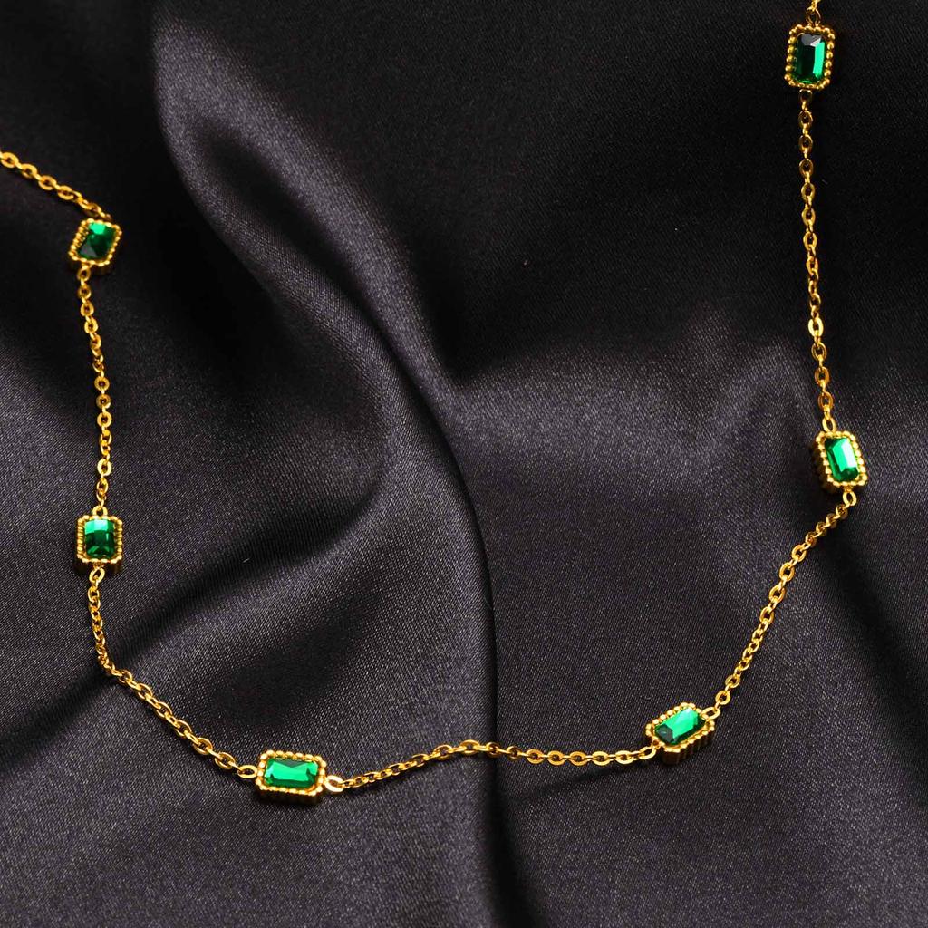 Chic Green Color CZ Stone Choker Necklaces for Women Jewelry, Gold Color Stainless Steel Chain Collar, Ladies Girls Party Gift