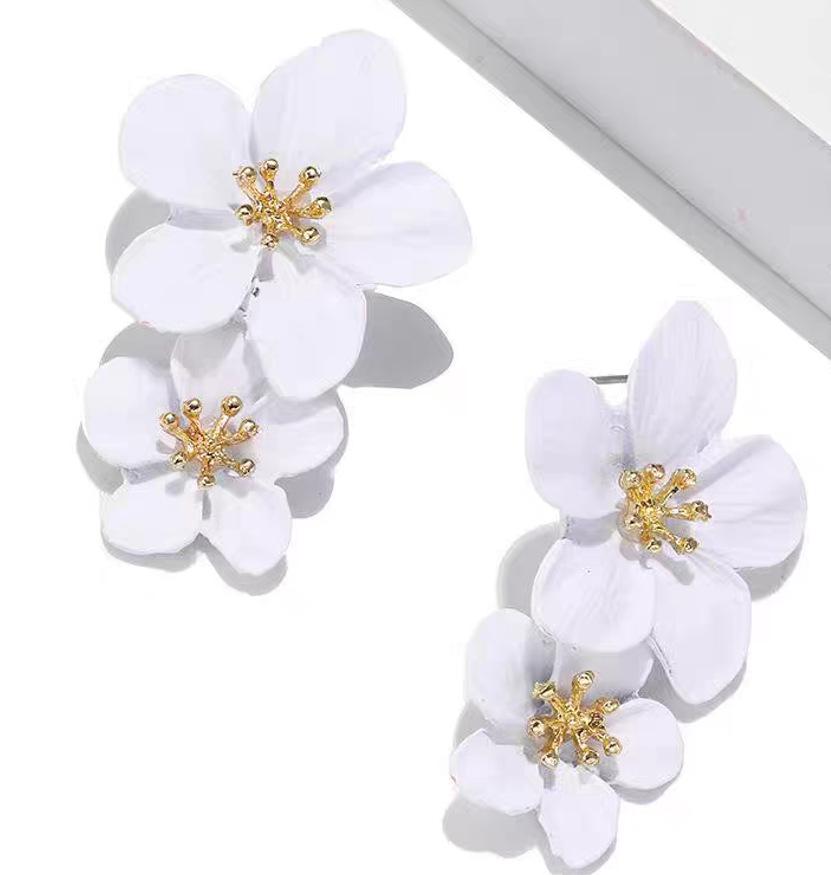 Women s Korean Earrings with Flowers