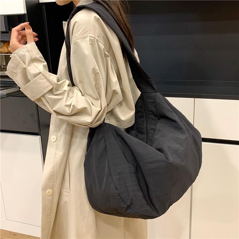 Canvas Tote Bag, New Large-capacity Trendy Cool Lazy Style Casual Armpit Bag, Korean Version of Daily Simple Commuting Bag