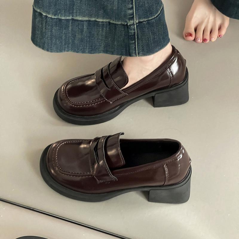 Fashion British style small man thick heel platform small leather shoes women 2025 summer new one-pedal simple loafers