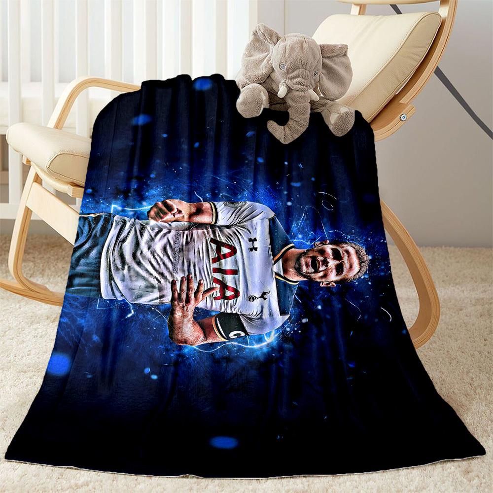 Football Player Action Blanket Ultra-Soft Great for Bedding Office Chair Chair All-Season Use Modern Style Ideal Gift For Birthday Valentine'S Day