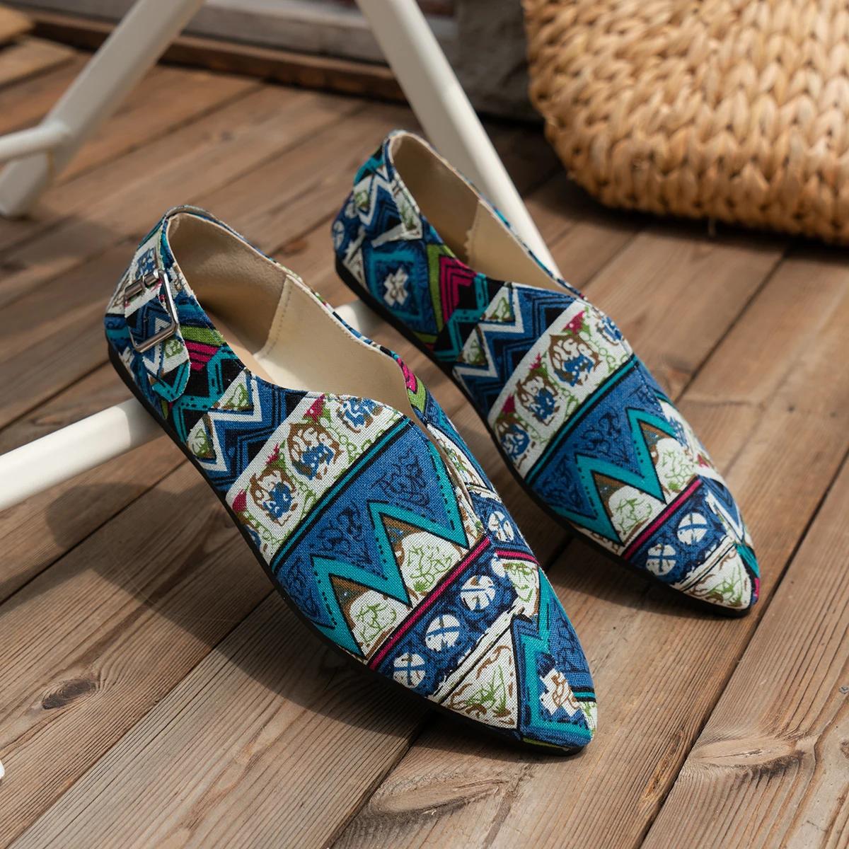

Женские балетки больших размеров с этническими узорами, туфли без шнуровки с острым носком для всех сезонов 43