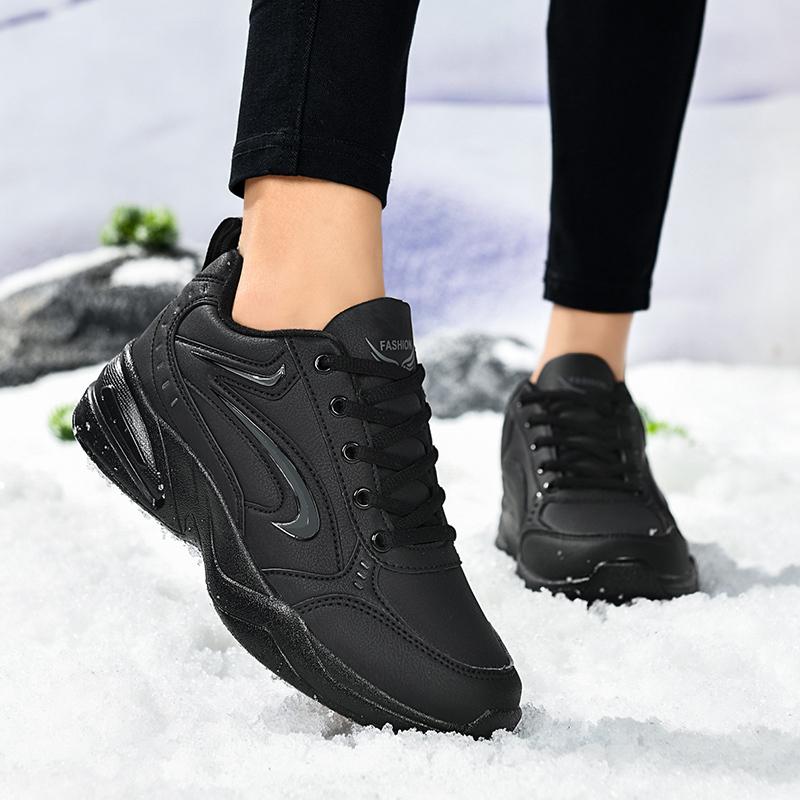 Męskie zimowe sneakersy antypoślizgowe wodoodporne outdoorowe buty sportowe zimowe dla mężczyzn Dodaj bawełniane ciepłe buty do chodzenia 2024 Męskie buty bawełniane