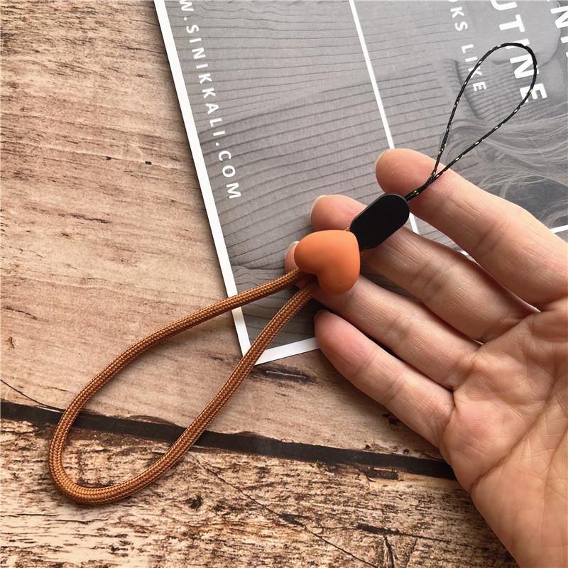 

Phone Wrist Strap Love Shape Lanyard Short Keychains for Cell Phone Chain Premium Key Chain Lanyard Accessories Small Gift Rope