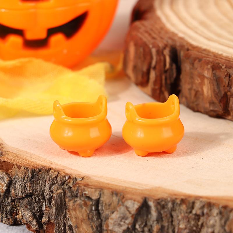 2pcs/lot Halloween Mini Cauldron Miniature Mini Halloween Candy Bucket Pot Witch Cauldron Decoration Accessories