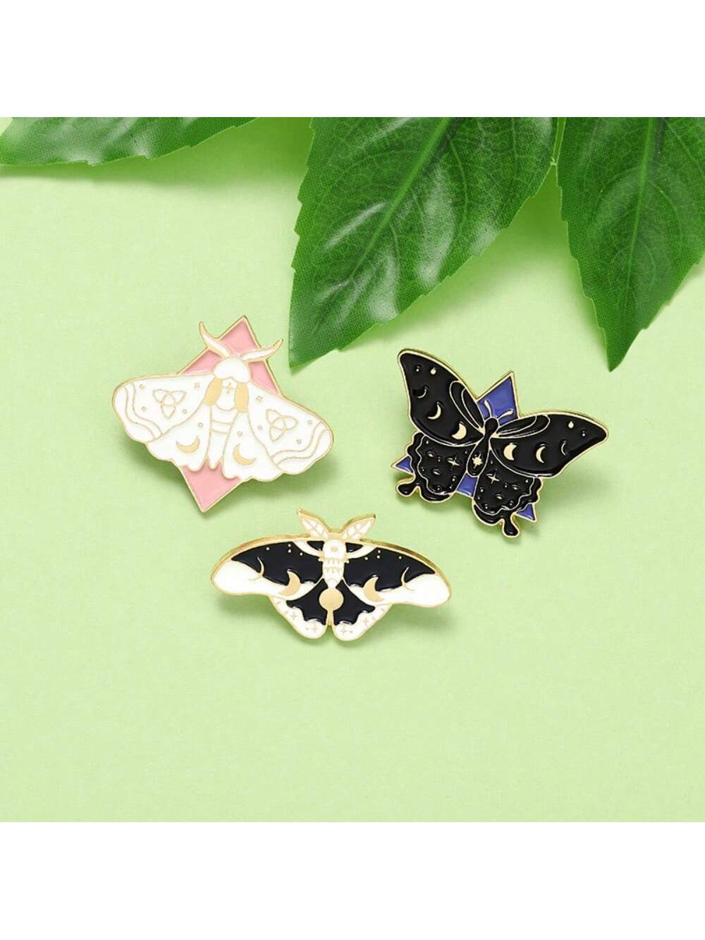 

3 pieces of women s cartoon cute insect series design brooch, daily matching clothing, bags, accessories, metal badges