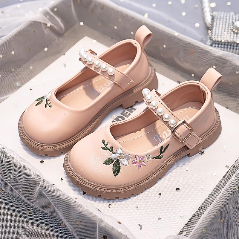 Girls Embroidery Princess Shoes Spring and Autumn Soft Bottom Children's Baby Leather Shoes Little Girl Shallow Mouth Shoes