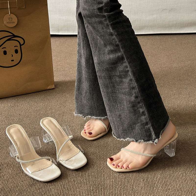 Pantofi cu toc înalt pentru femei îmbrăcăminte exterioară 2025 vară nouă modă vârf rotund toc gros papuci de cristal sandale de damă femei