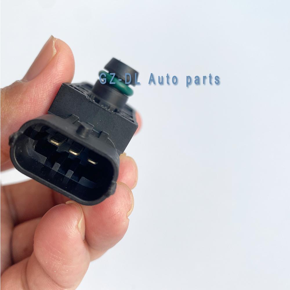 Air Pressure MAP Sensor OEM# 8200843680 223650001R 0281002997 for Nissan Renault Alfa Romeo Opel Vauxhall 028100299 0281002566
