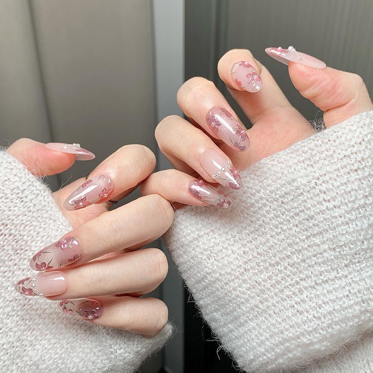 

Handmade Wearable Nail Art: Medium-Long Oval High-End Whitening False Nails