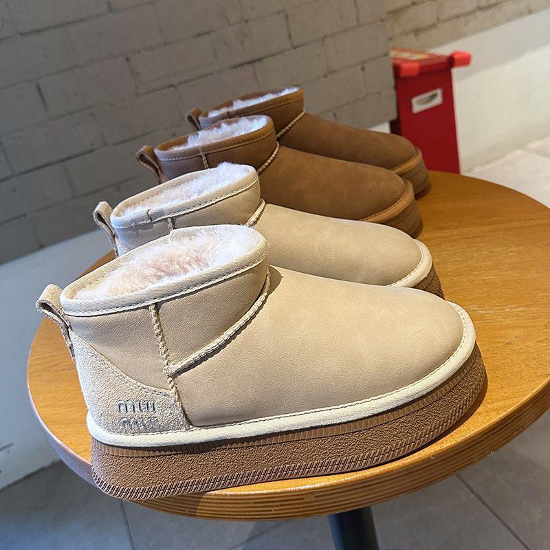 Thickened Snow Boots Women's 2025 Winter New Waterproof and Non-slip Thick-soled Warm Versatile Height-increasing Short Fashion Cotton Shoes