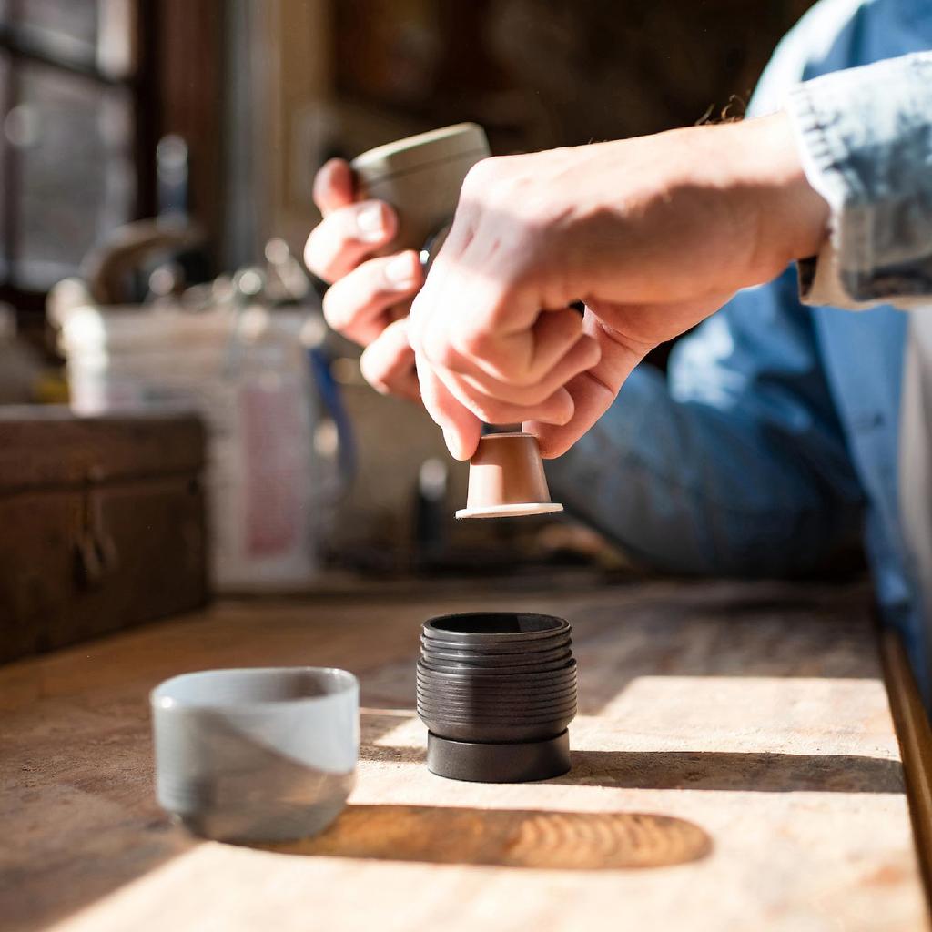 [Genuine Product] WACACO Portable Coffee Maker Minipresso NS2, Compatible with NS Capsules