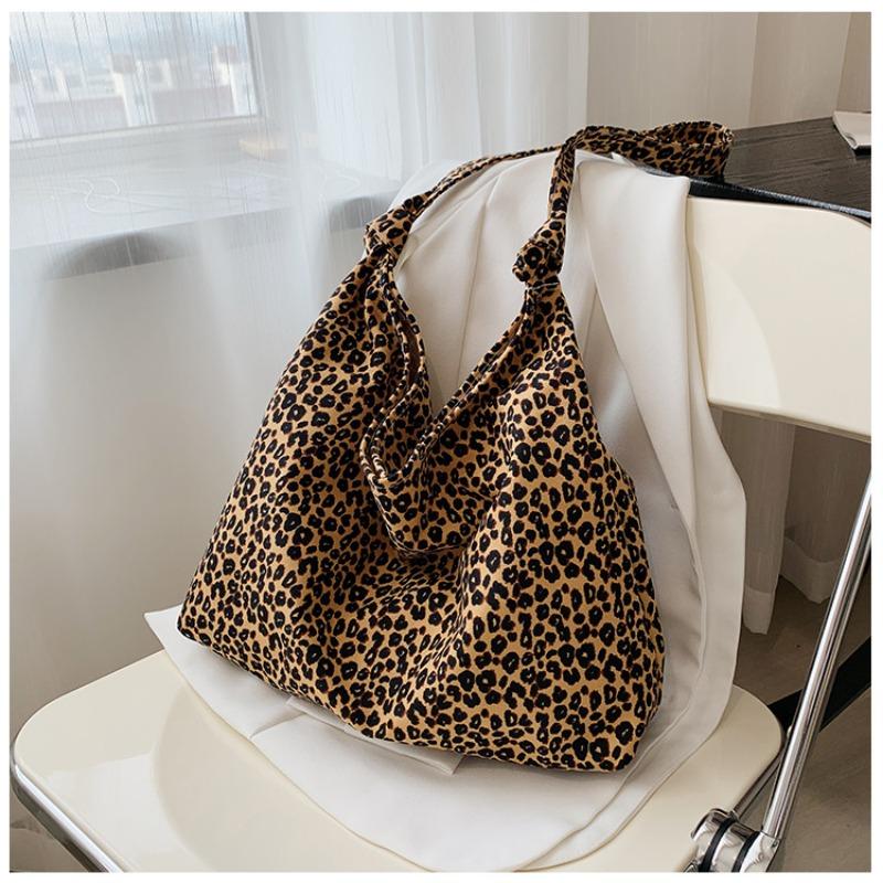 Leopard Print Diagonal Cross Large Capacity Single Shoulder Canvas Bag