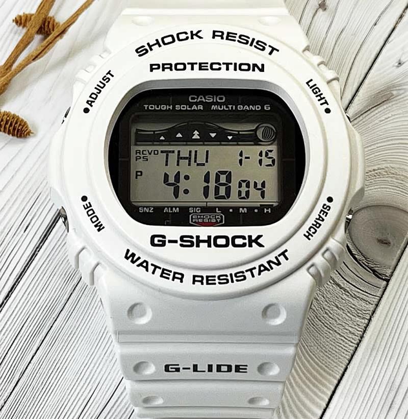 

CASIO G-SHOCK G-LIDE GWX-5700CS-7JF Solar Radio-Controlled White Watch, Tide Graph & Moon Data, 20 ATM Water Resistant Digital Sports Wristwatch